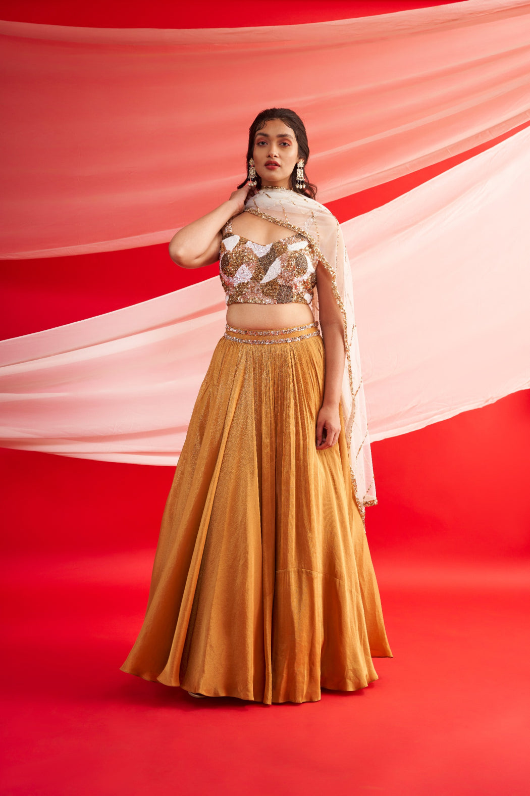 GOLDEN SHIMMER LEHENGA SET