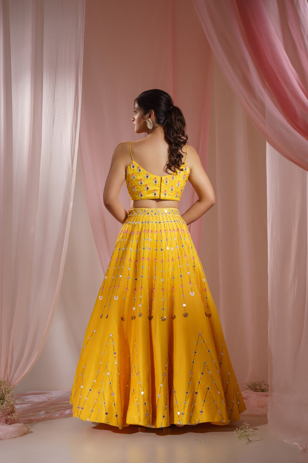 YELLOW HEAVY LEHENGA SET WITH PINK DUPATTA